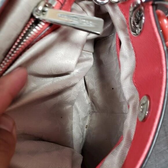 MICHAEL Michael Kors Cynthia North South Satchel Chevron Coral 2 way bag - Picture 7 of 8